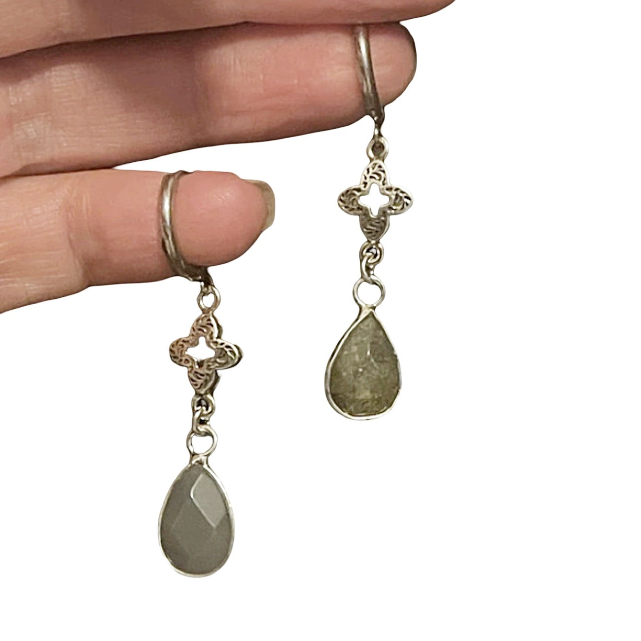 Agnes - Labradorite.